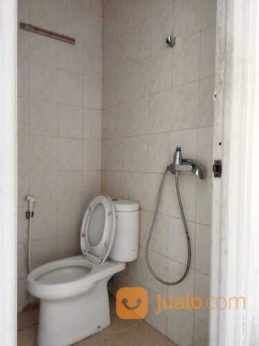 Rumah Kost Eksklusif 13 Kamar Tidur di Beverly Hills Cikarang - Investasi yang Aman