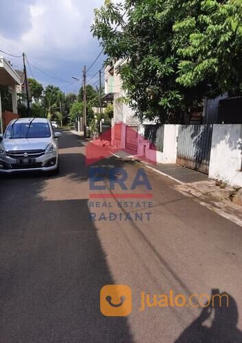 RUMAH DI GUDANG PELURU TEBET LOKASI BAGUS