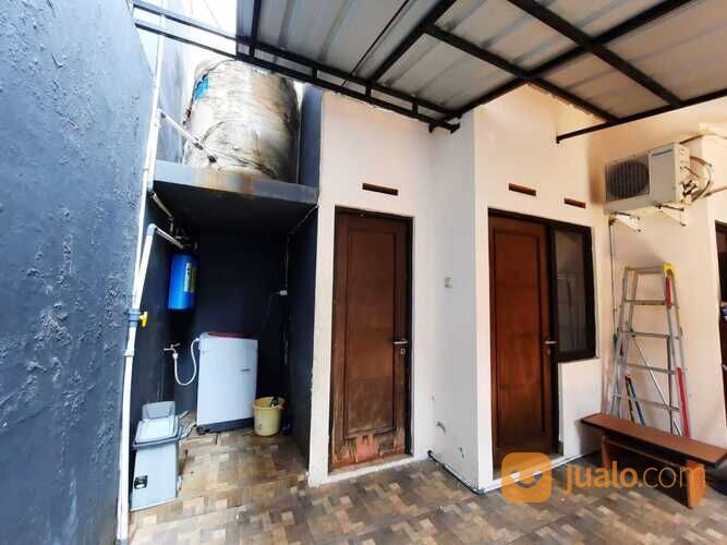 Rumah Cantik Di Cluster Aralia Harapan Indah, Bekasi.