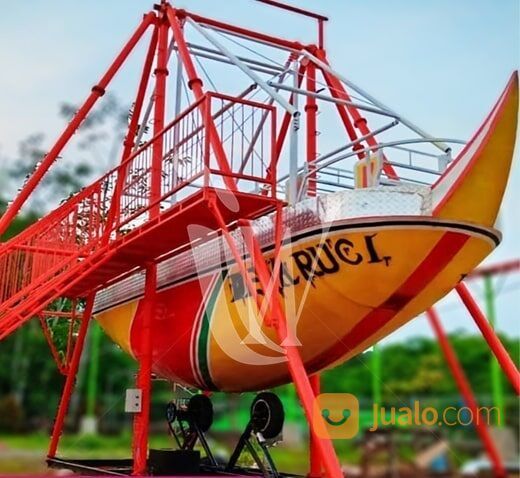 Kapal kora-kora Fiber ukuran besar