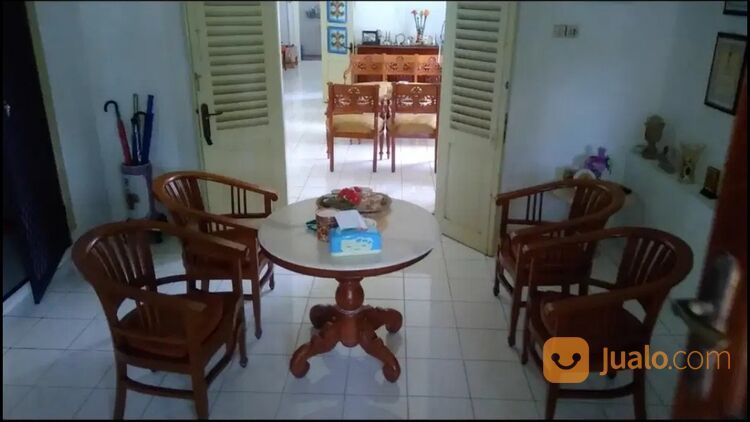 Rumah Jalan Sumatera Pusat Kota Madiun Bangunan Bagus Terawat Model Klasik Kuno