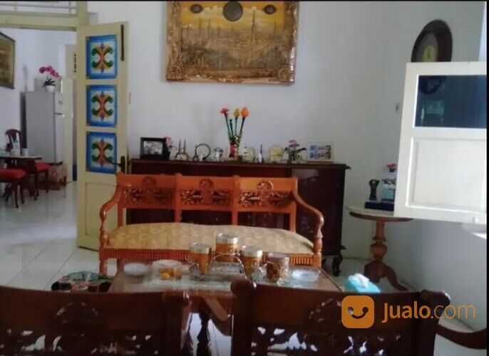Rumah Jalan Sumatera Pusat Kota Madiun Bangunan Bagus Terawat Model Klasik Kuno