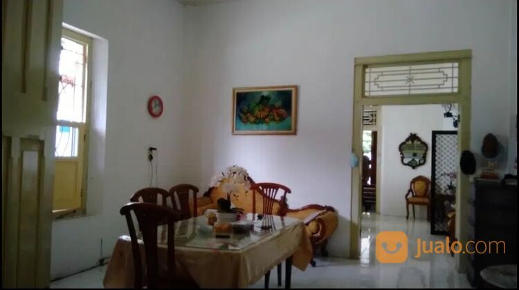 Rumah Jalan Sumatera Pusat Kota Madiun Bangunan Bagus Terawat Model Klasik Kuno