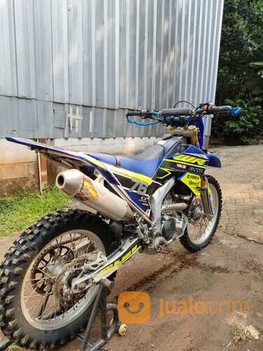 MOTOR YAMAHA WR 250, TAHUN 2015