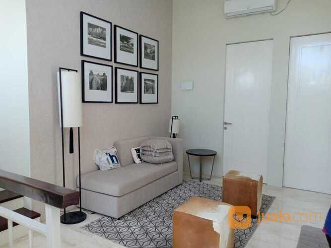 Rumah Royal Residence Canal Park Best View Depan Taman & Danau