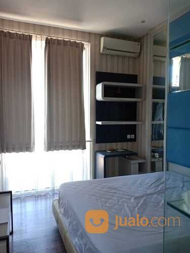 Rumah Royal Residence Canal Park Best View Depan Taman & Danau