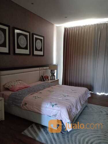 Rumah Royal Residence Canal Park Best View Depan Taman & Danau