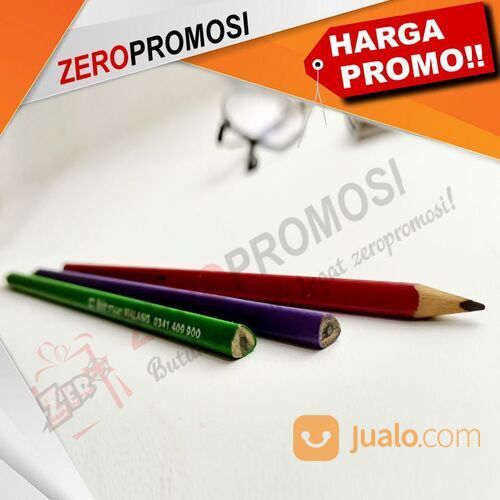 Souvenir Pensil Segitiga Bahan Kayu Jabon Warna Cetak Logo