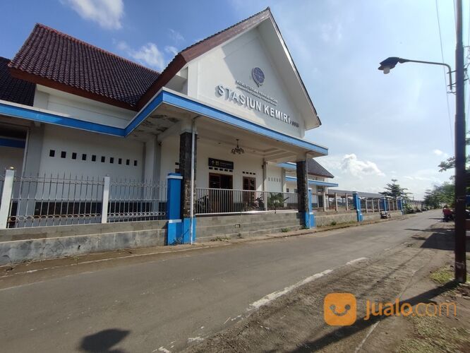 PERUMAHAN 2 LANTAI MODERN MINIMALIS DEKAT STASIUN KEMIRI KEBAKKRAMAT