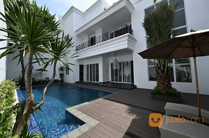 Rumah Mewah di Lokasi Elit Pondok Indah