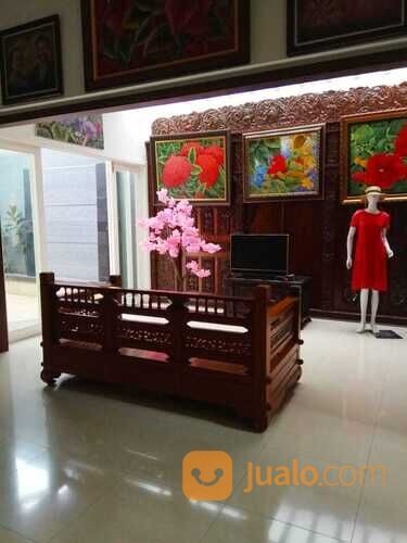Rumah Townhouse dekat Pejaten Village Mall Jakarta Selatan