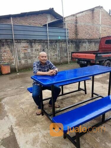 Meja kantin fiberglass