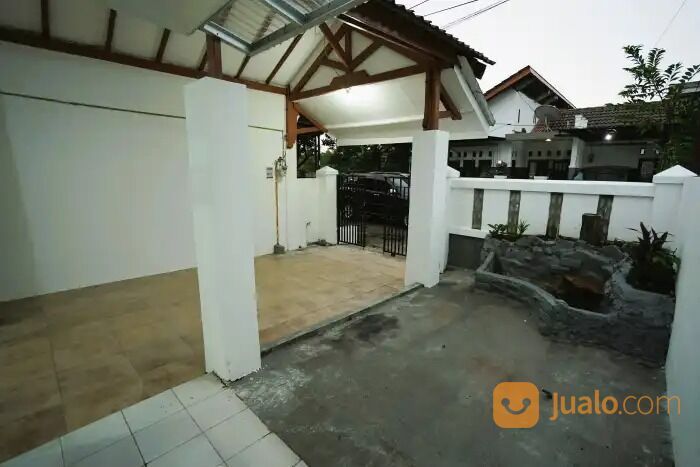 Rumah siap huni dengan furniture dalam perumahan puri nirwana 3 keradenan cibinong