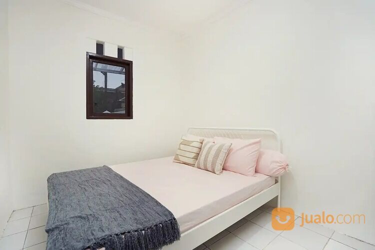Rumah siap huni dengan furniture dalam perumahan puri nirwana 3 keradenan cibinong