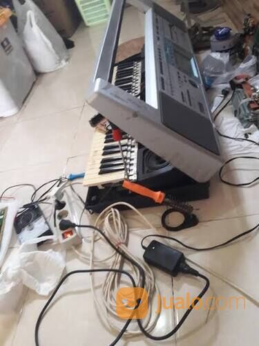 Bandung electric piano and keyboard repair service 082372296673