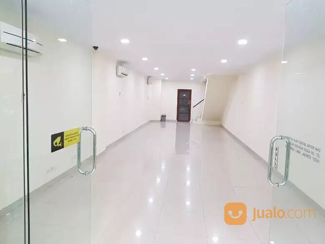 Ruko Arteri Pondok Indah, JL Iskandar Muda, Kebayoran Lama, Jakarta Selatan