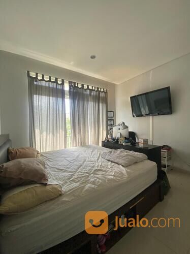 SERENIA HILLS CLUSTER VENTURE TIMUR