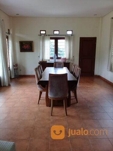 Villa Sofia di Cilember Puncak Cisarua Bogor Jawa Barat