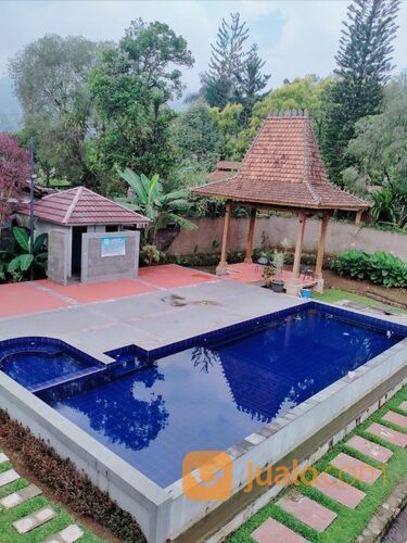 Villa Sofia di Cilember Puncak Cisarua Bogor Jawa Barat