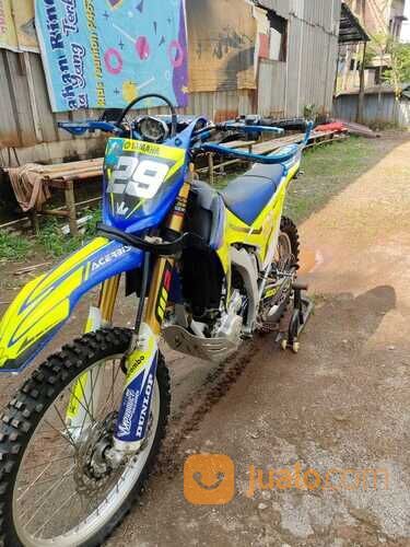 YAMAHA WR 250, TAHUN 2015, FULL ORI. KONDISI OKE BANGET !