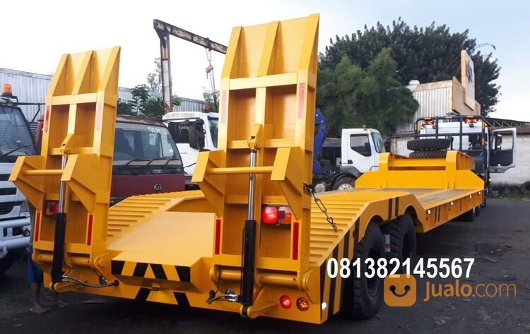 Pembuatan Lowbed Trailer 16 Ban seperti Tokyu Welded Beam - 081382145567