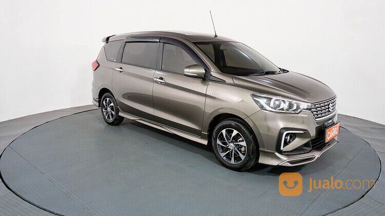 Suzuki Ertiga GX MT 2020 Abu-Abu