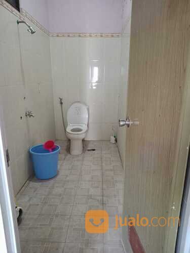 Rumah 3 Lantai Daerah Jalan Ikan Ikan Blimbing Malang