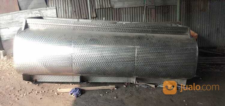 Jasa pembuatan tangki stainless steel untuk air , bahan kimia , BBM , dll