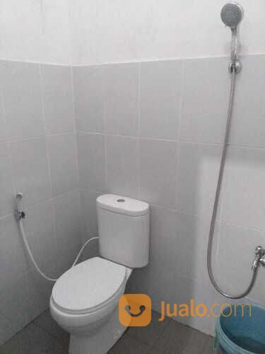 Rumah sepatan viola di tangerang