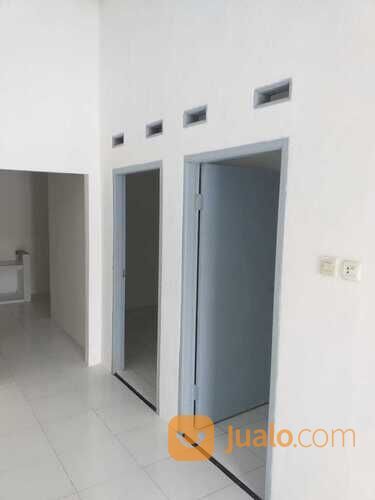 Rumah sepatan viola di tangerang