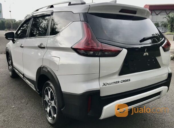 MITSUBISHI XPANDER CROSS PREMIUM AN. PRIBADI MATIC 2021 PUTIH DKI
