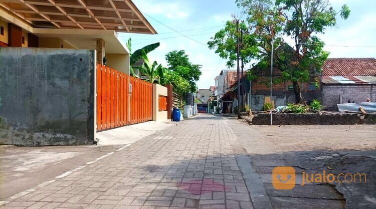 Dekat Perumahan Elite Bale Hinggil, Tanah Jalan Kaliurang Jogja