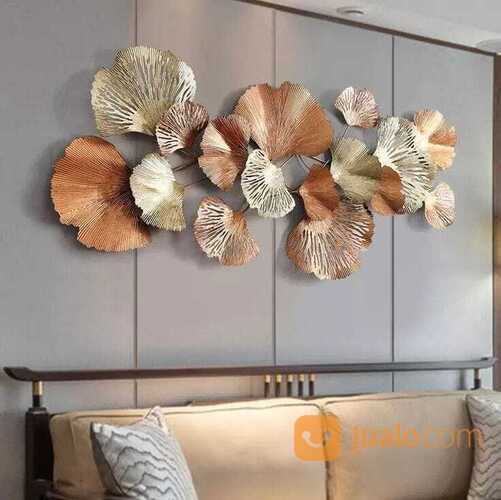 Hiasan Dinding Kuningan