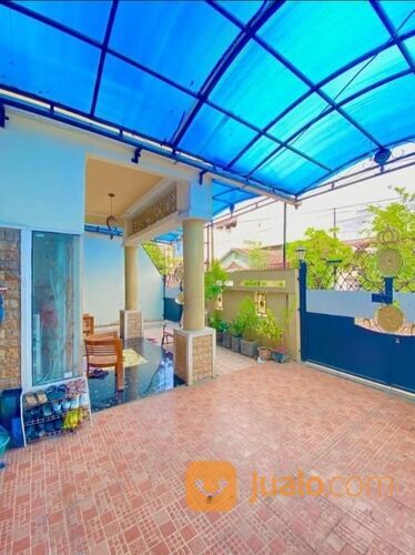 RUMAH MEWAH 3 LANTAI DI PERUMAHAN BTP MAKASSAR