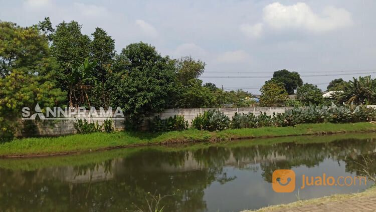 Gudang dan pabrik di kawasan industri cikupa tangerang