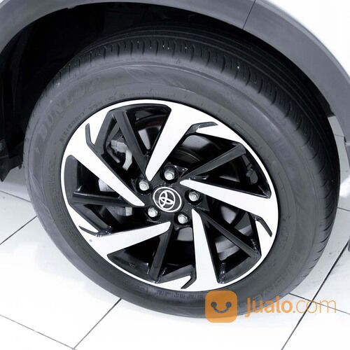 TOYOTA RUSH (SILVER MICA METALLIC) TYPE S TRD SPORTIVO 1.5CC A/T (2020)