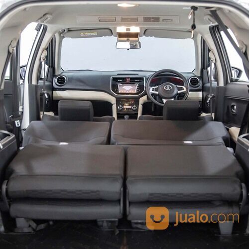 TOYOTA RUSH (SILVER MICA METALLIC) TYPE S TRD SPORTIVO 1.5CC A/T (2020)