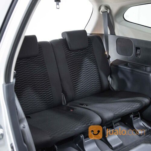 TOYOTA RUSH (SILVER MICA METALLIC) TYPE S TRD SPORTIVO 1.5CC A/T (2020)