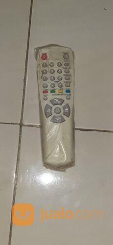 TV Tabung 21' merk Samsung Layar Flat Kondisi Hidup/Nyala