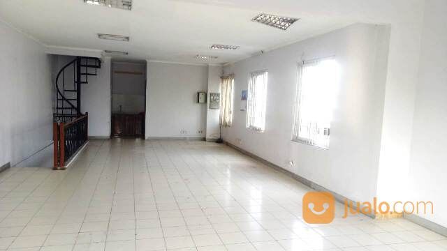 Ruko Sentra Eropa Kota Wisata Posisi Hook Cibubur