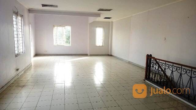 Ruko Sentra Eropa Kota Wisata Posisi Hook Cibubur