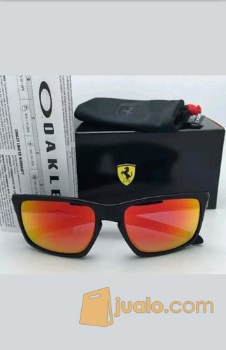 Sunglasses / kacamata oakley original sliver Ferari