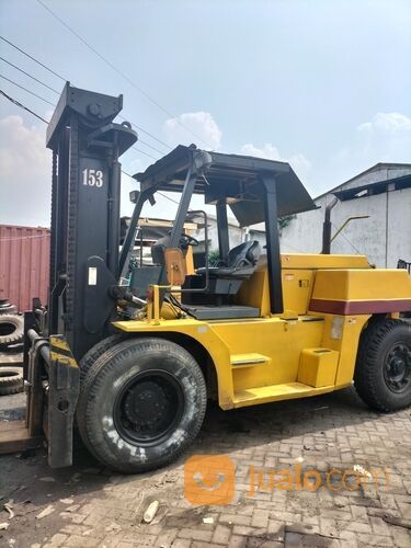 Forklift 10 ton Sewa Forklift Harian Surabaya
