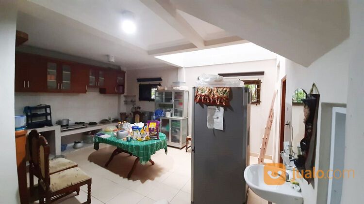 Rumah di Pondok Bambu Dekat Mall Cipinang Indah, RS Yadika Pondok Bambu, Toserba Yogya Pondok Bambu