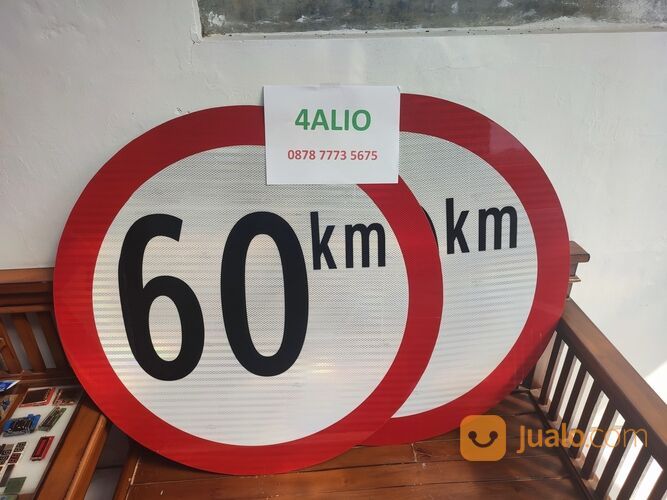 Rambu lalu lintas 90cm HIP dan ACP