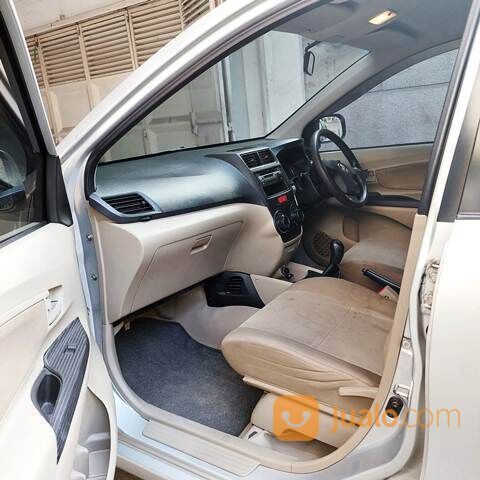 Toyota Avanza G manual Tahun 2013 Tangan 1 warna Silver metalik