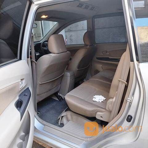 Toyota Avanza G manual Tahun 2013 Tangan 1 warna Silver metalik