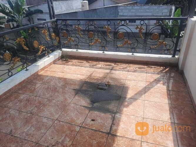 Rumah 2 Lantai Perumahan De Sanctuary Jati Bening Kota Bekasi