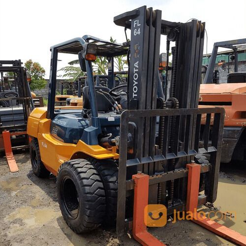 Sewa forklift 10 ton Kepatihan
