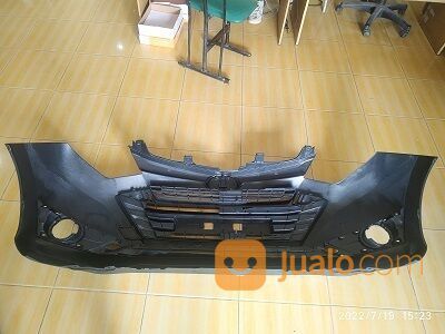 Bumper depan Daihatsu Sigra tahun 2018